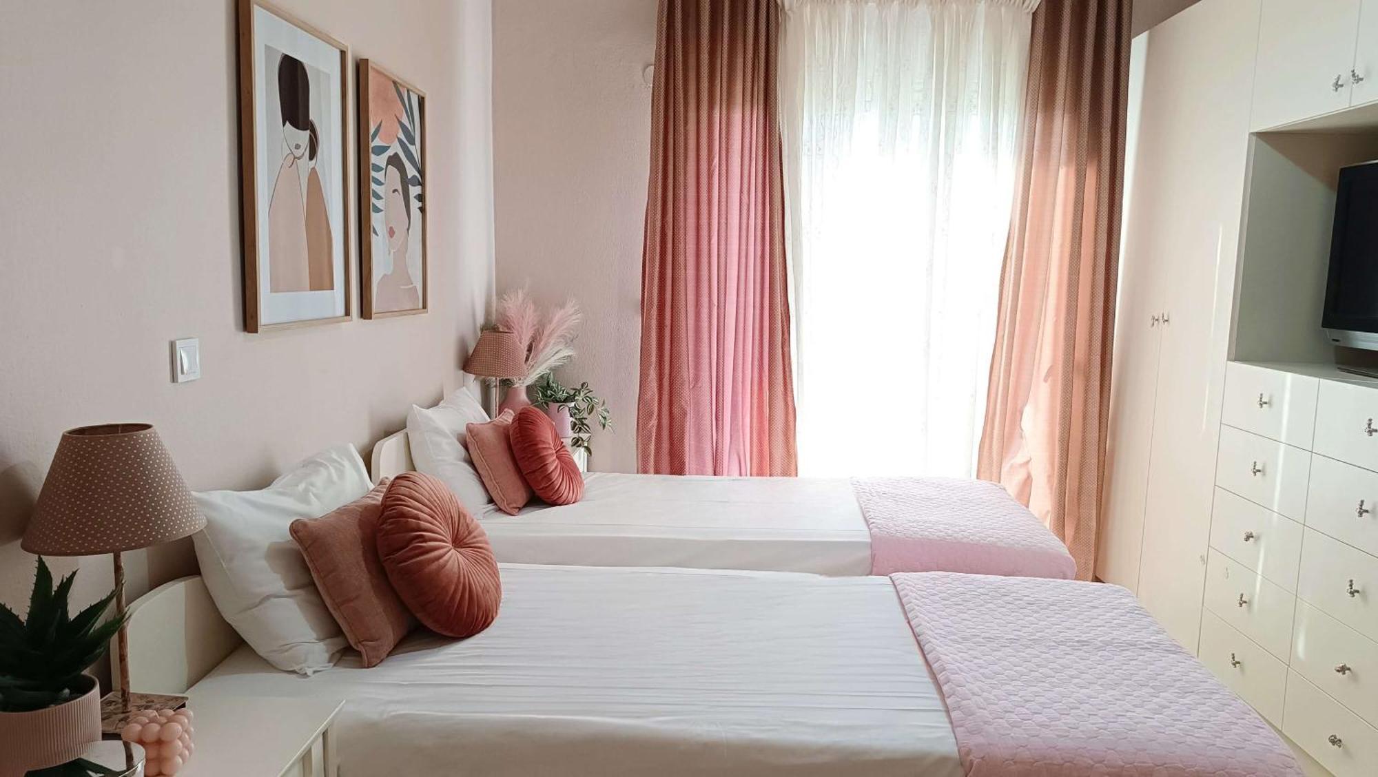 Marias Home ケラモティ エクステリア 写真
